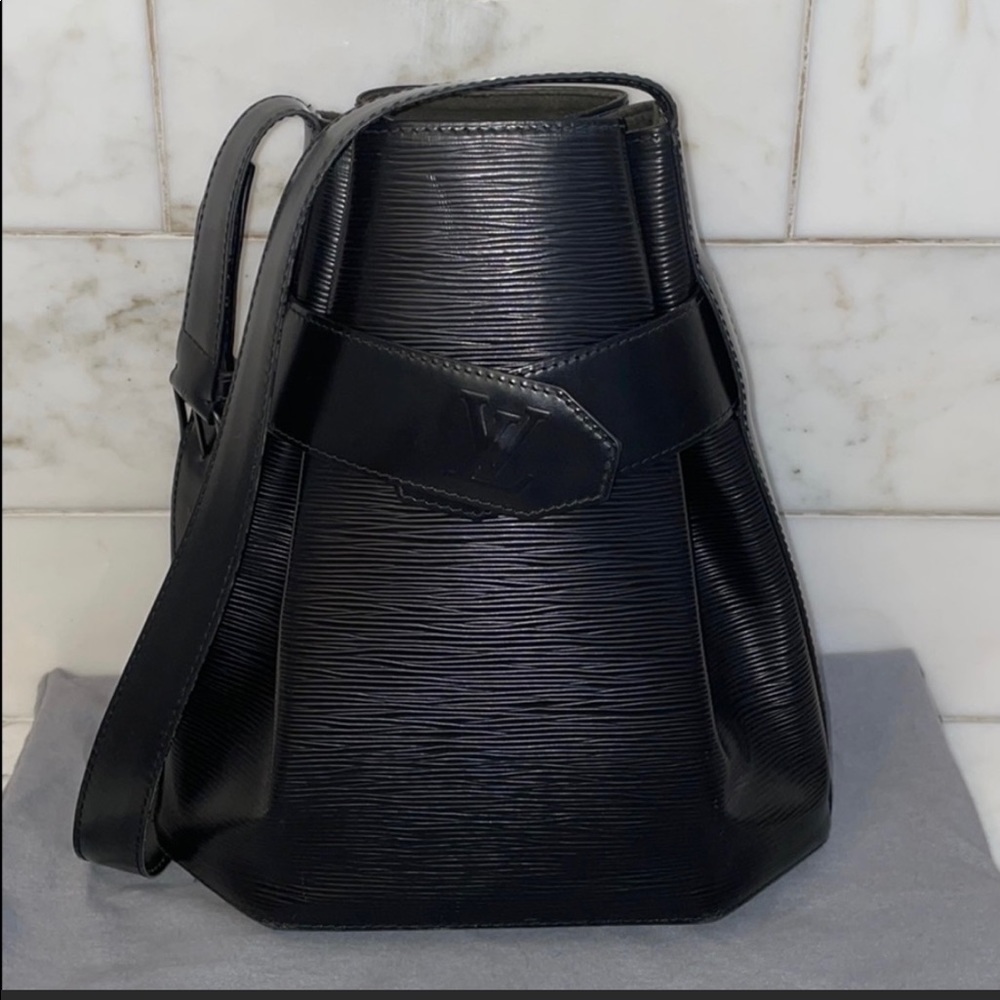Vintage 1992 Louis Vuitton Leather Bucket Bag